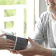 50代男性へのプレゼントリスト。心を刺激するギフトは“大人クオリティ”で選ぼう