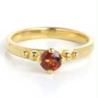 Baby Ring Garnet/ガーネット | カラー | リング|イエローゴールド
