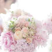花瓶のプレゼントおすすめ16選!誕生日・結婚祝いにもらって嬉しい花瓶ギフトを厳選!