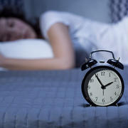 母の日には快眠グッズを!眠れない母に、健康的な暮らしを贈ろう