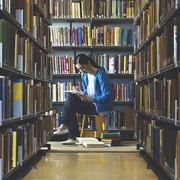 読書家さんがのめり込む。本好きが喜ぶ、おすすめプレゼント15選