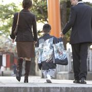 七五三のお祝い特集。相場金額やのし袋、マナー情報を徹底解説