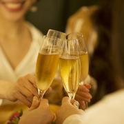 忘年会に人気の景品特集。誰もが喜ぶおすすめプレゼントと"デキる幹事"の掟とは?