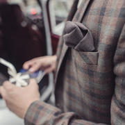 30代彼氏へのクリスマスプレゼントは、“すぐに使ってもらえる”スマートな一品を