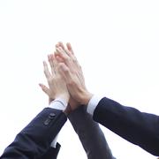 栄転祝いでエールを贈ろう!未来を切り開く人が、いきいき輝くプレゼント特集