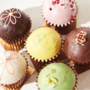 敬老の日はケーキでお祝い!人気お取り寄せ&健康志向のケーキを紹介