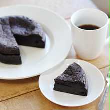 父の日にスペシャルケーキのプレゼントを。お父さんを笑顔にする絶品スイーツ特集