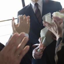 餞別の相場はいくらぐらいが妥当?気になる金額と・人気ギフトをチェック!