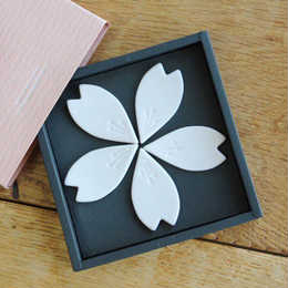 Hiracle 桜箸置きのプレゼント ギフト通販 Anny アニー