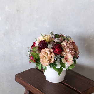 【5/4~9お届け】Mother's Day Arrangement -M-