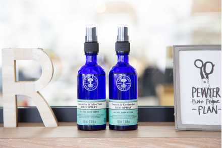 NEAL'S YARD REMEDIES デオスプレー