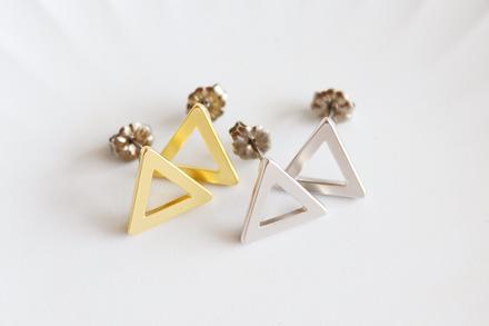 Triangle ピアス