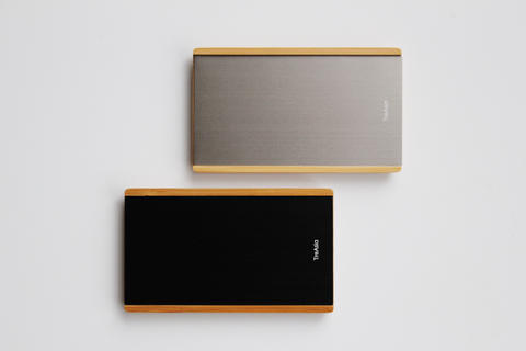 SLIDE Bamboo Card Case
