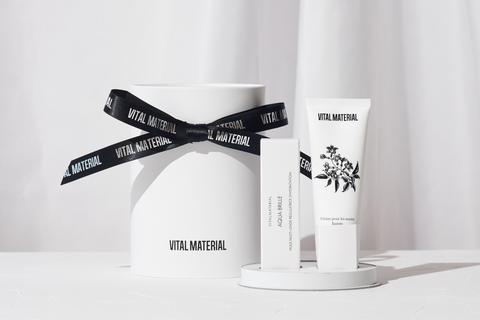 GIFT BOX SET (ハンドクリーム・マルチオイル)