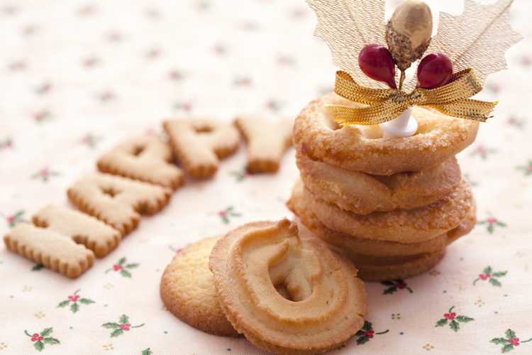 クリスマスギフトなら焼き菓子が嬉しい 大人も子供も喜ぶ伝統スイーツ9選 Anny アニー