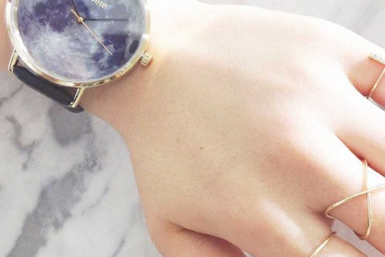 9月12日は宇宙の日 広い宇宙に想いを馳せる 神秘的なプレゼント Anny アニー