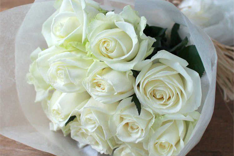 結婚記念日に贈る花のプレゼント特集 奥さんへ感謝が伝わる人気プレゼント Anny アニー