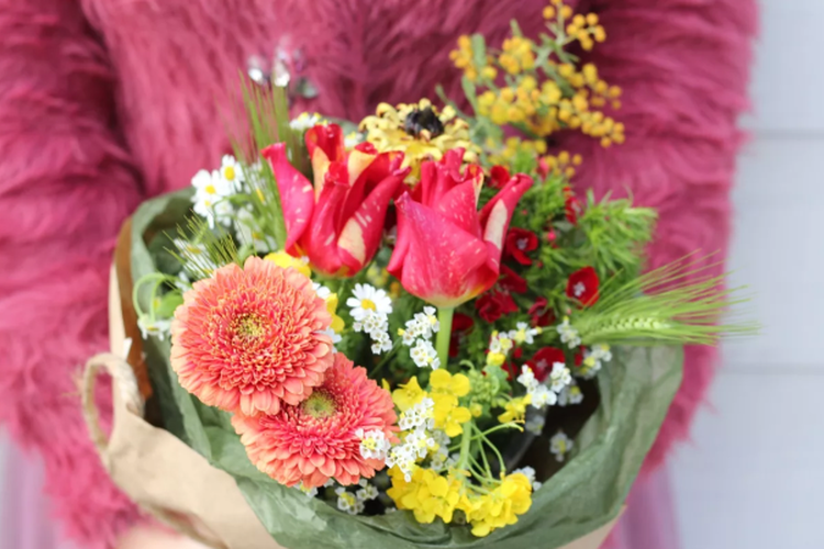 おしゃれな花のプレゼント特集 かわいい花束が買えるショップはどこ Anny アニー