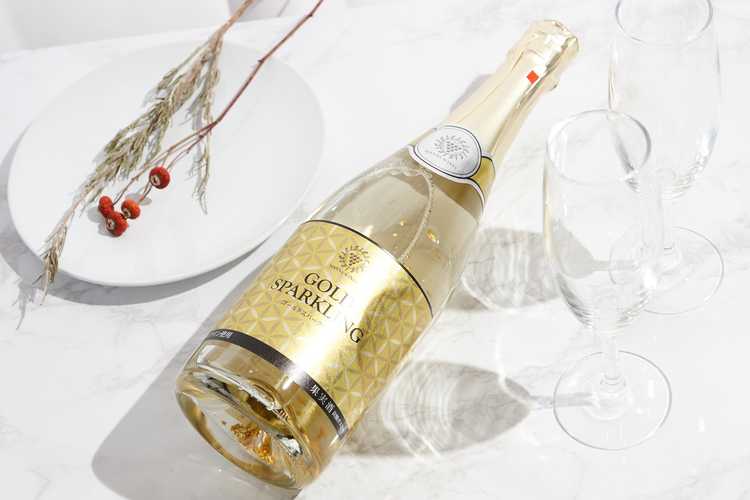 プレミアムギフト嵐 名入れ 光るスパークリングワインのプレゼント ギフト通販 Anny アニー