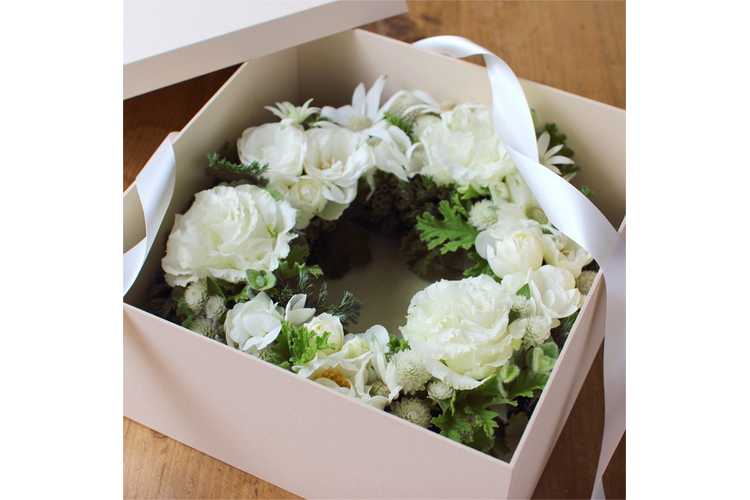 Kusakanmuri フレッシュリース クロンヌ デルブ 草冠 のプレゼント ギフト通販 Anny アニー