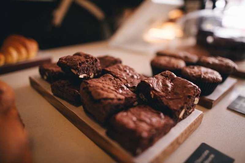 バレンタインに彼と一緒に食べたい シェアできる美味しいチョコケーキがおすすめ Anny アニー