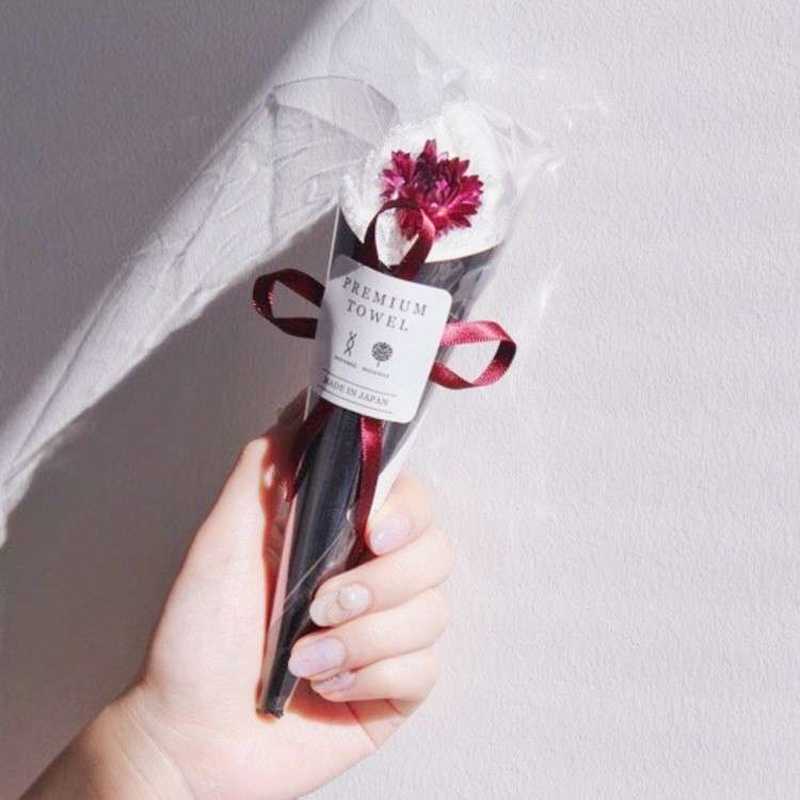 花柄アイテムのプレゼントを おしゃれな女友達の誕生日に贈ろう Anny アニー