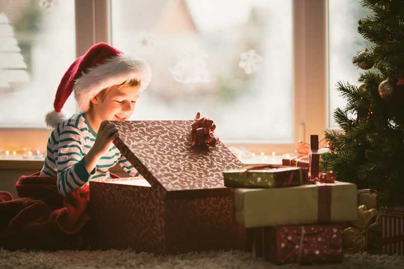 男の子が喜ぶ人気クリスマスプレゼント タイプ別とっておきアイテム15選 Anny アニー
