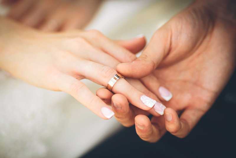 7年目の結婚記念日は銅婚式 パートナーが喜ぶおすすめのプレゼント特集 Anny アニー 7年目の結婚記念日は銅婚式 パートナーが喜ぶおすすめのプレゼント特集 Anny アニー