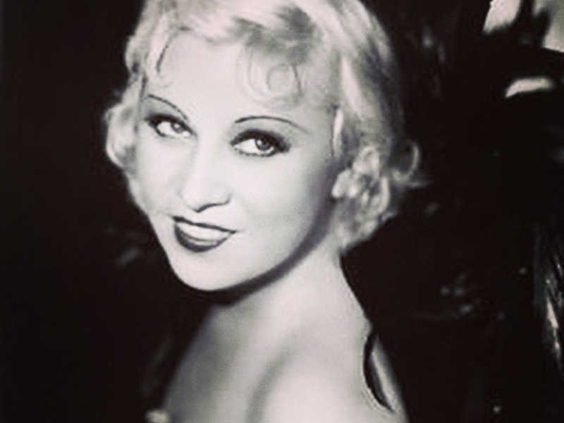 女優メイ ウエストに学ぶ 今の自分 に自信が持てるギフト Amp アイデア６選 Anny アニー